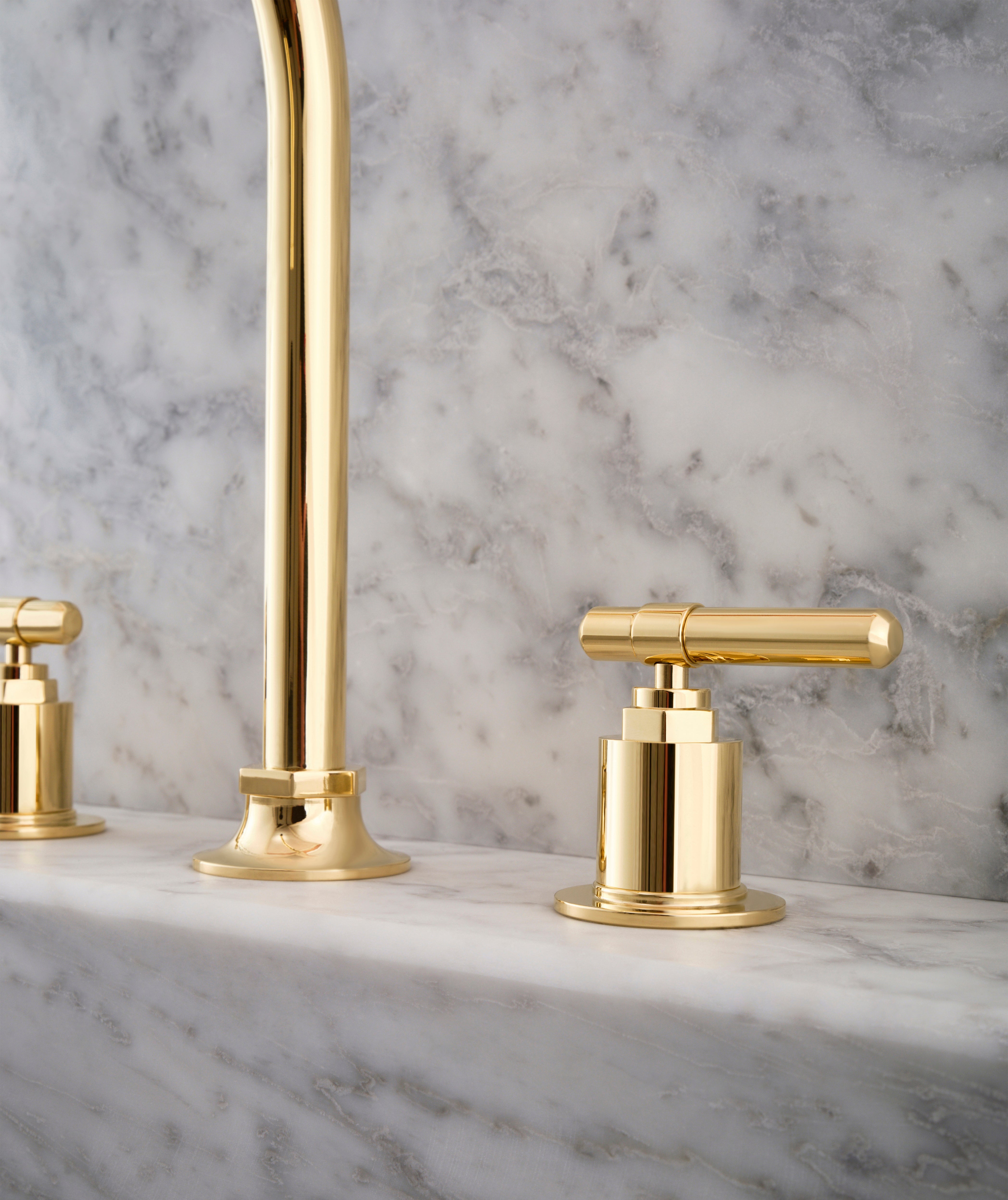 Cielo Sans Three Hole Gooseneck