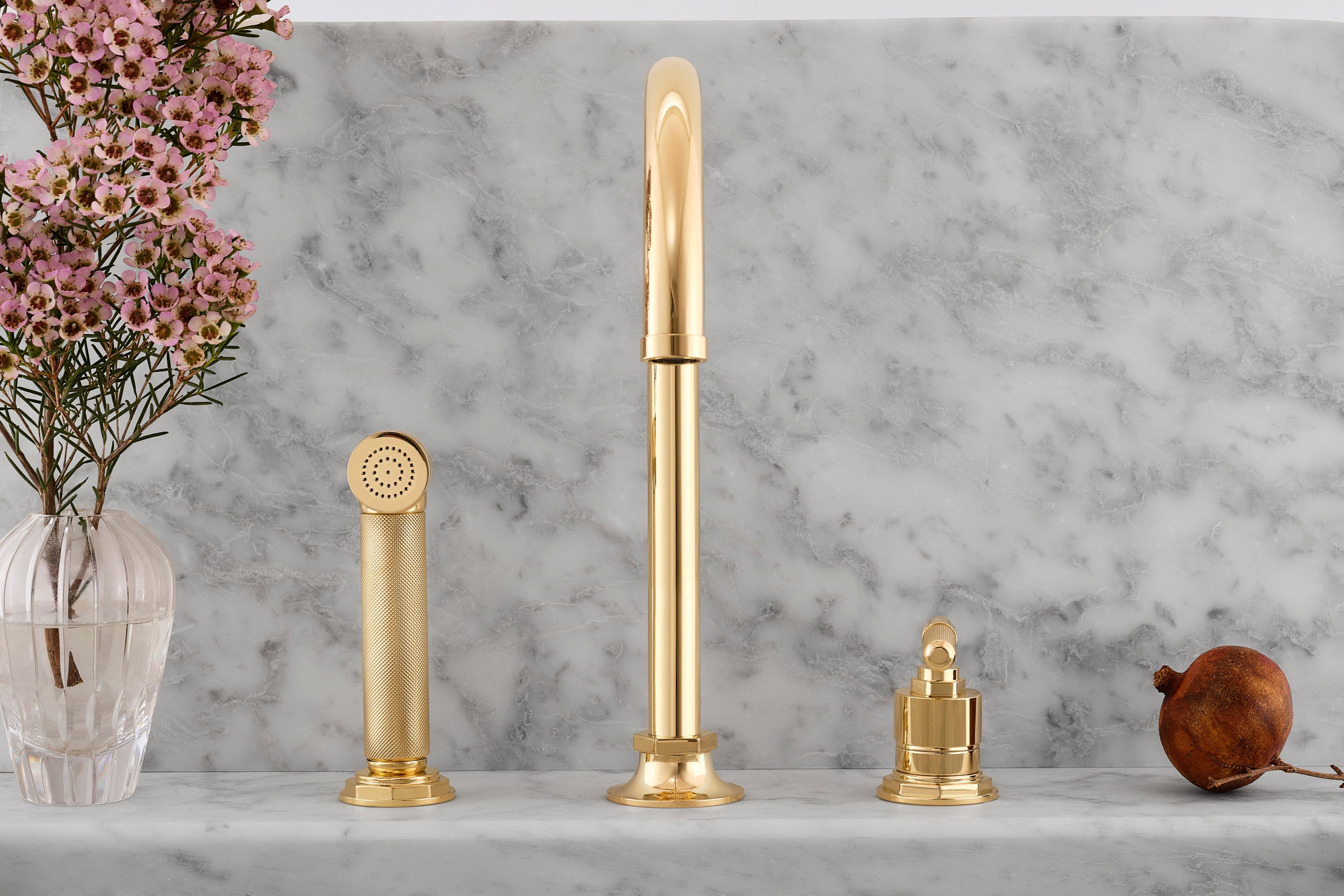 Cielo Two Hole Kitchen Set