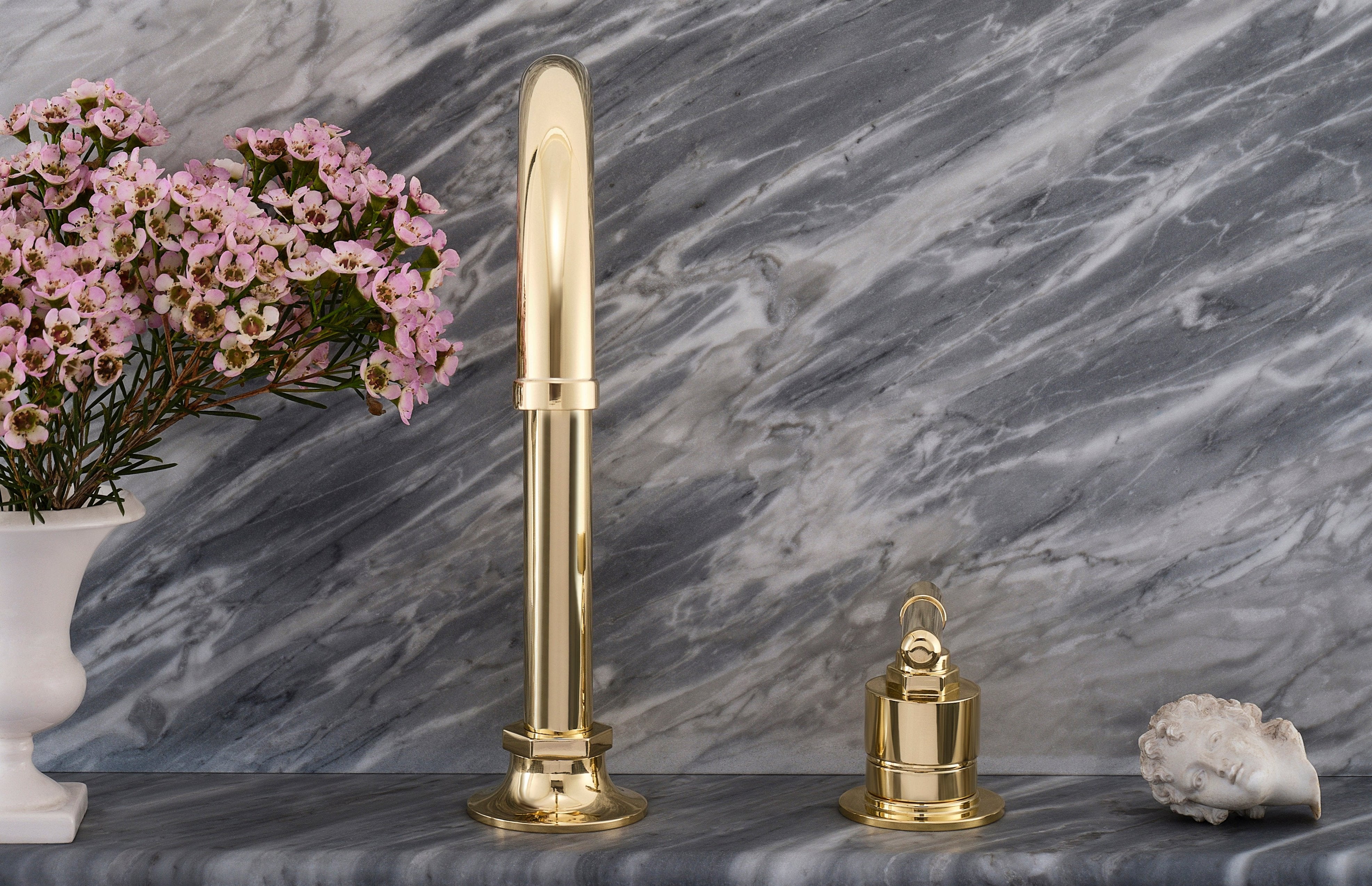 Cielo Sans Two Hole Lavatory