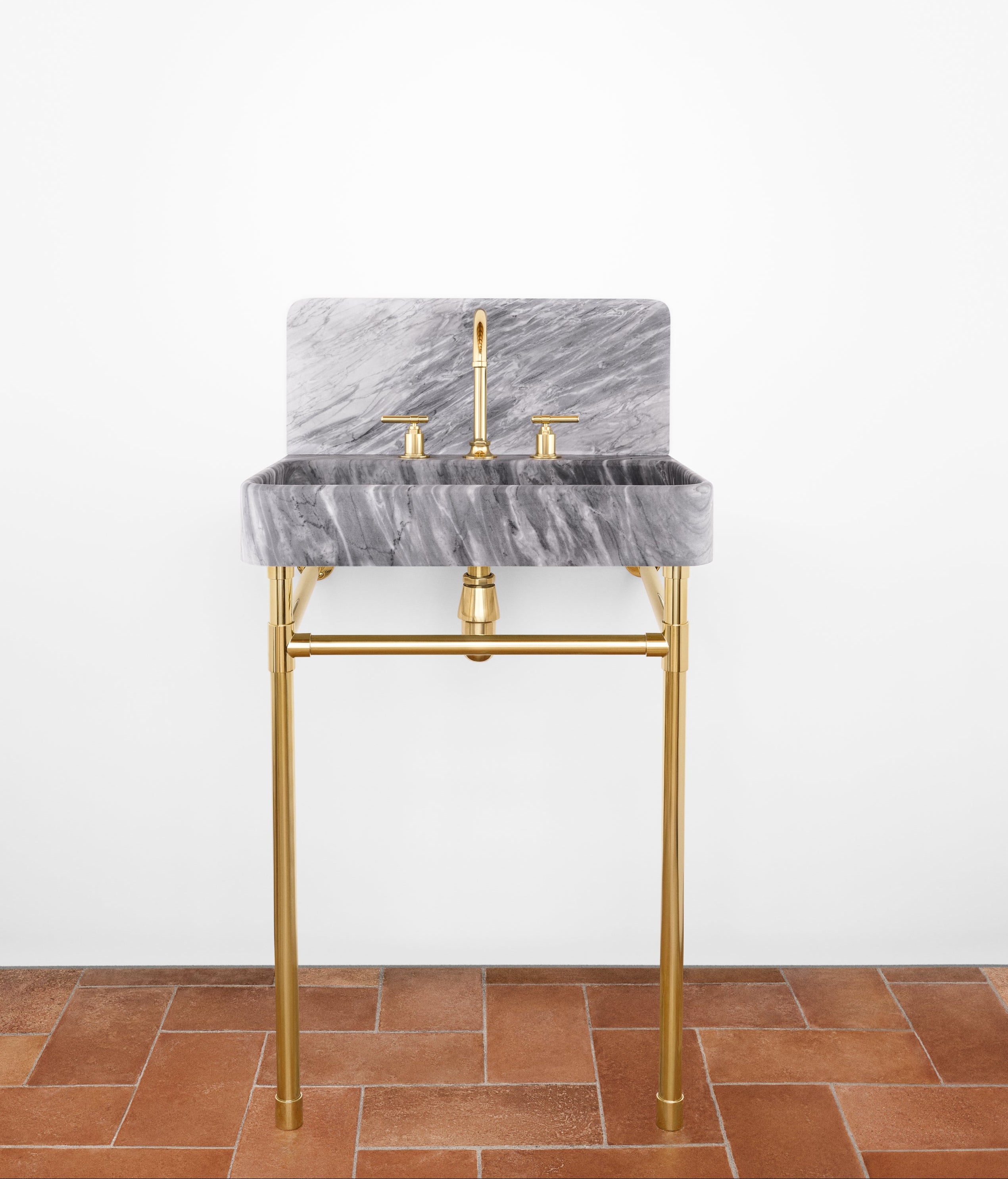 Single Vanity Basin Suite