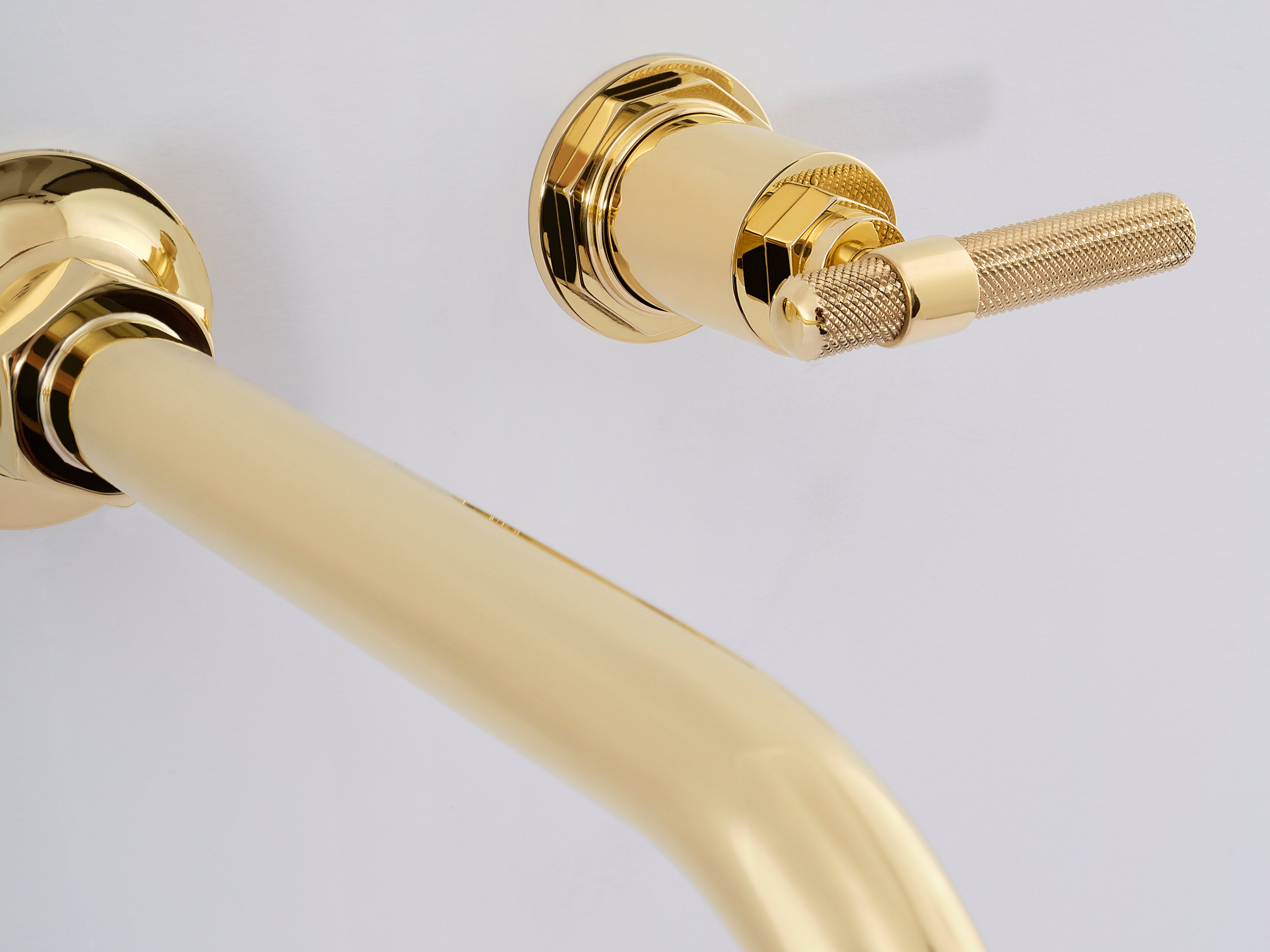 Cielo Three Hole Wall Mount