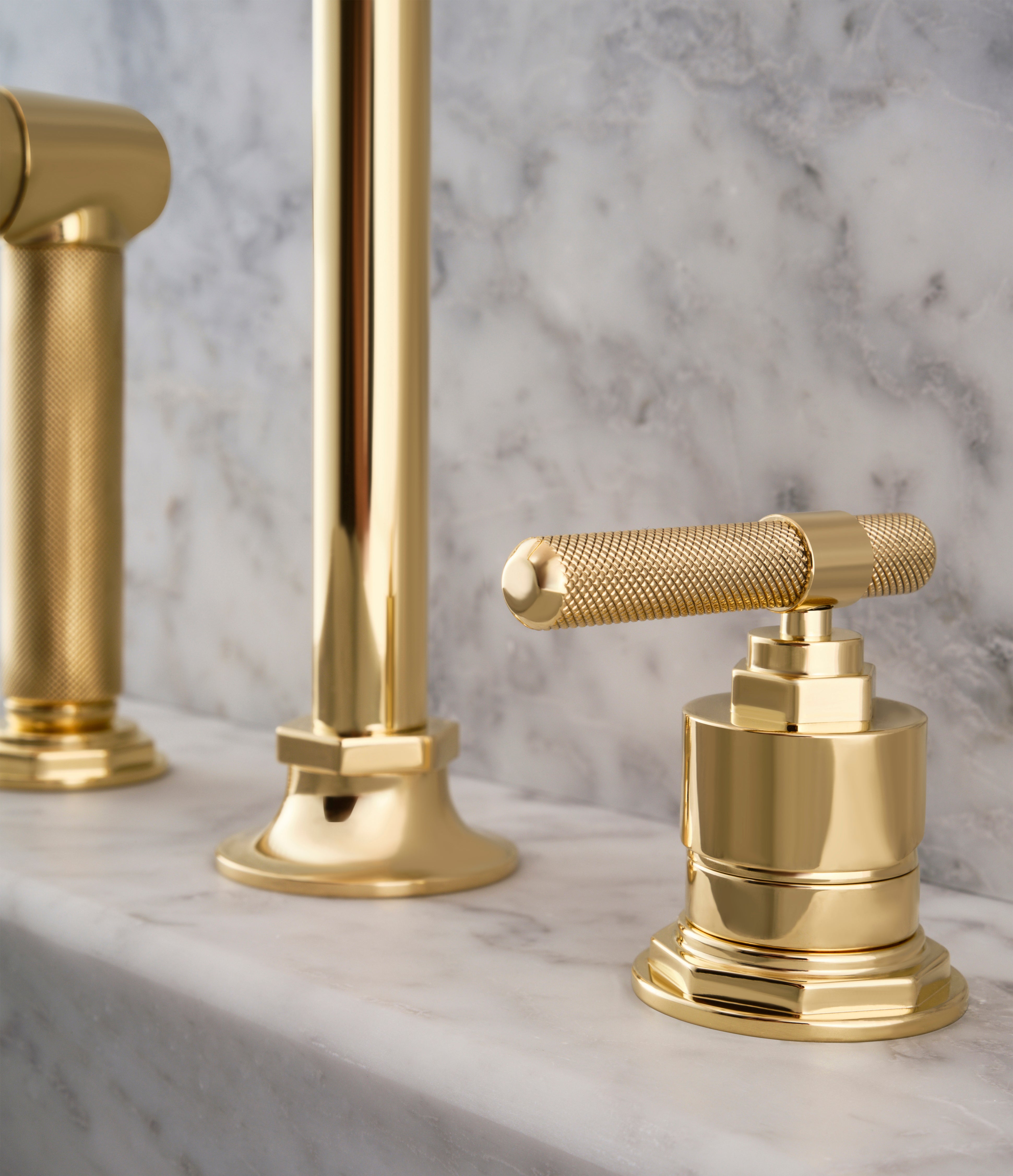 Cielo Two Hole Kitchen Set