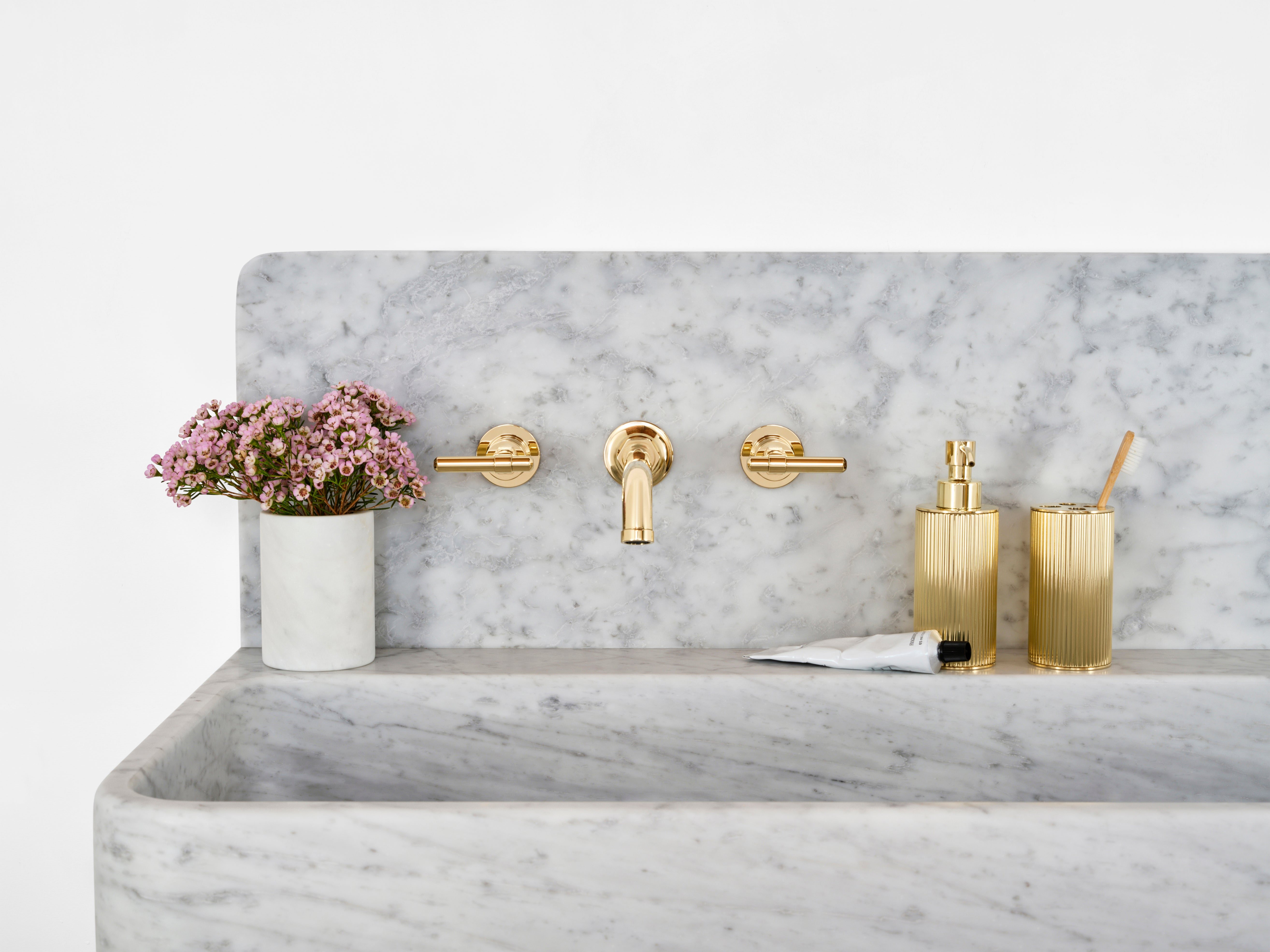 Cielo Sans Three Hole Wall Mount